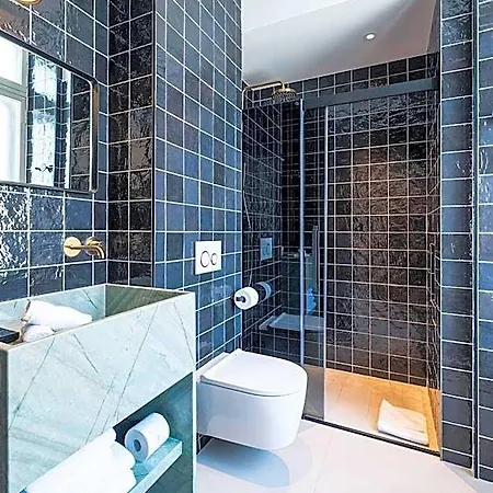 Hotell Le Mosaique Narbonne